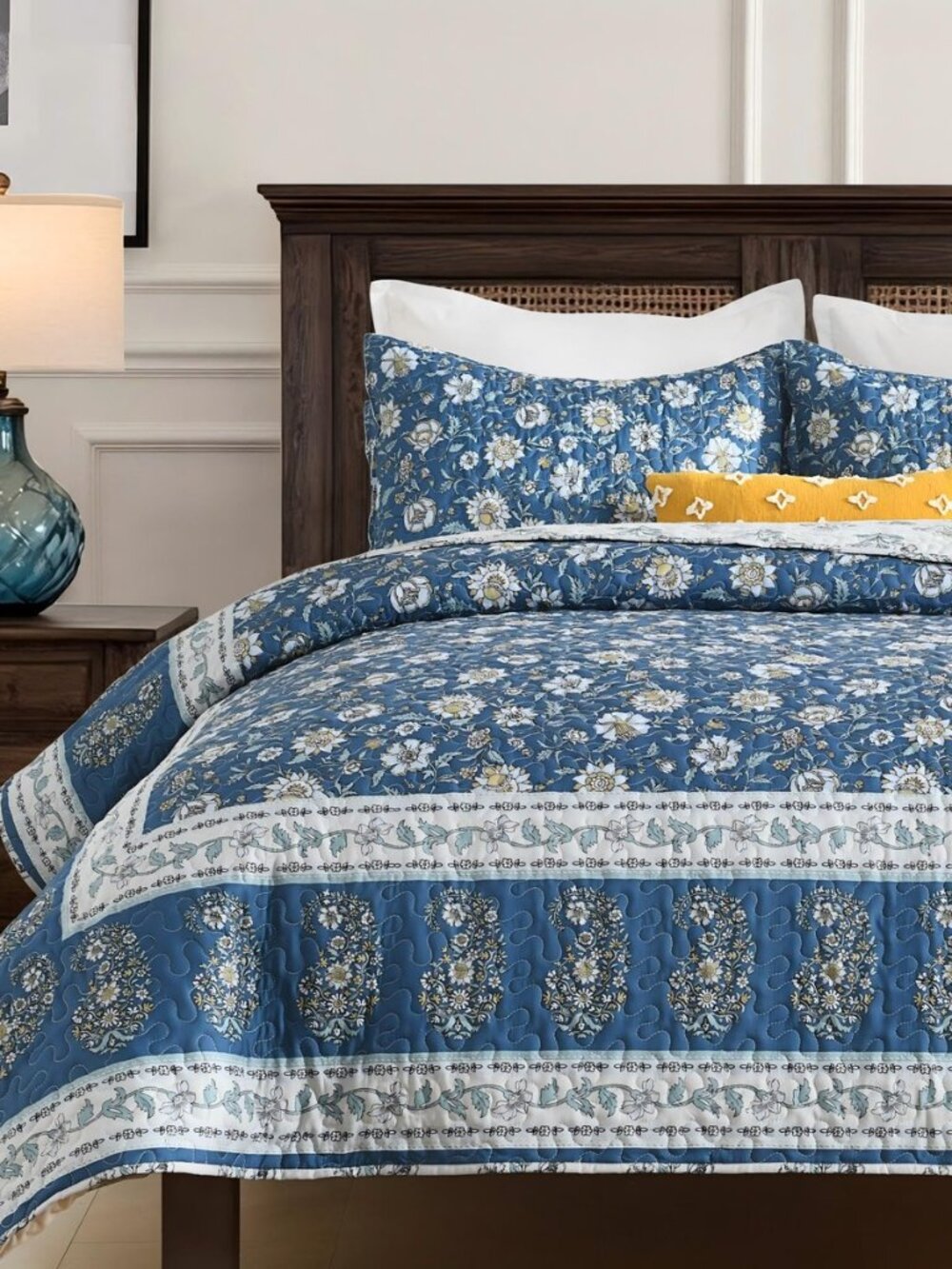 Floral Quilt Set King Size, Farmhouse Cottage Bedding Set, Blue Country Vintage
